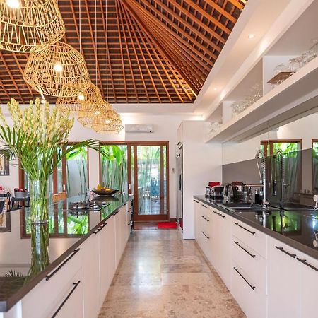 Villa Mimpi Nyata Canggu Zewnętrze zdjęcie