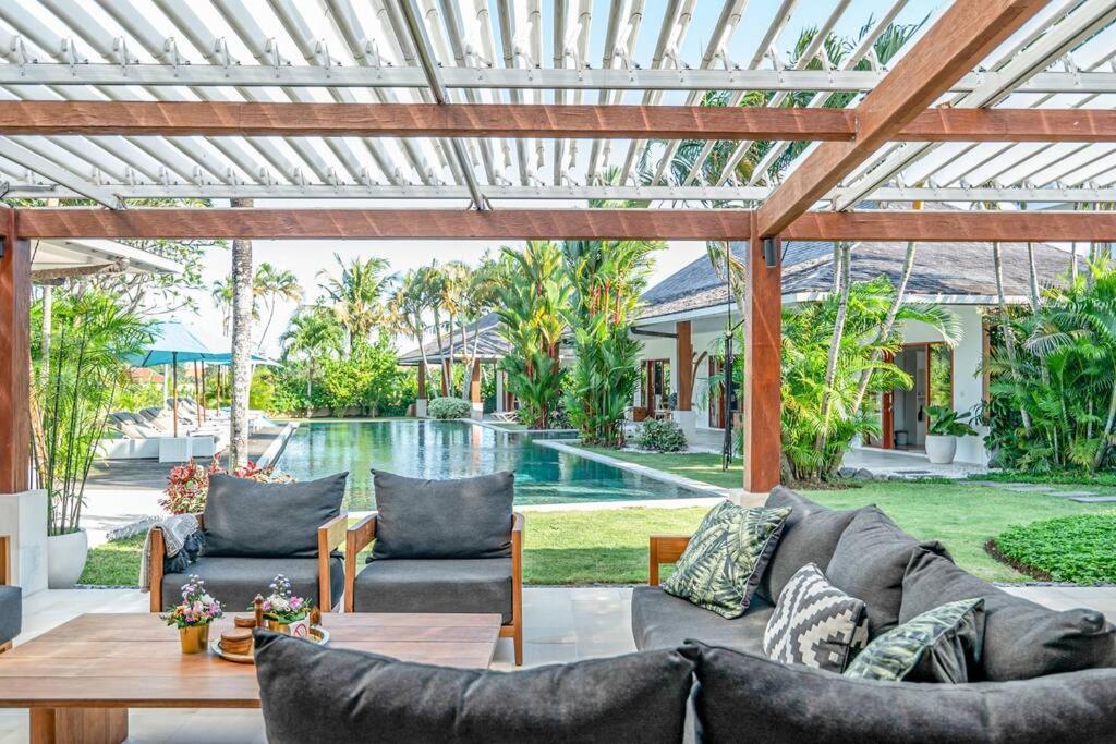 Villa Mimpi Nyata Canggu Zewnętrze zdjęcie
