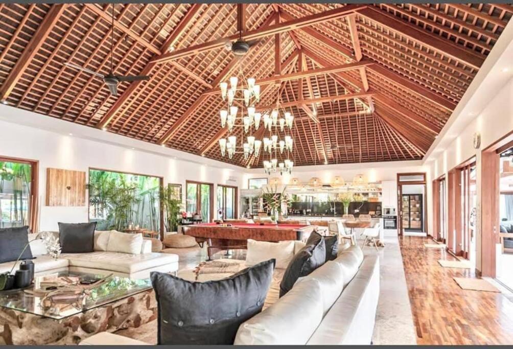 Villa Mimpi Nyata Canggu Zewnętrze zdjęcie