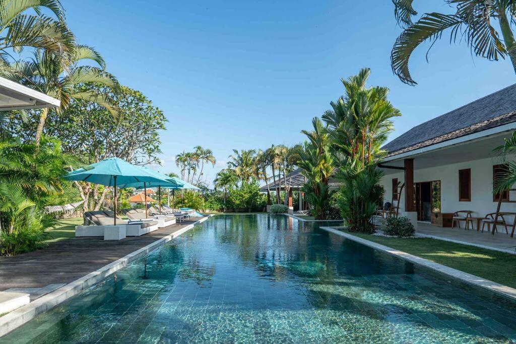 Villa Mimpi Nyata Canggu Zewnętrze zdjęcie